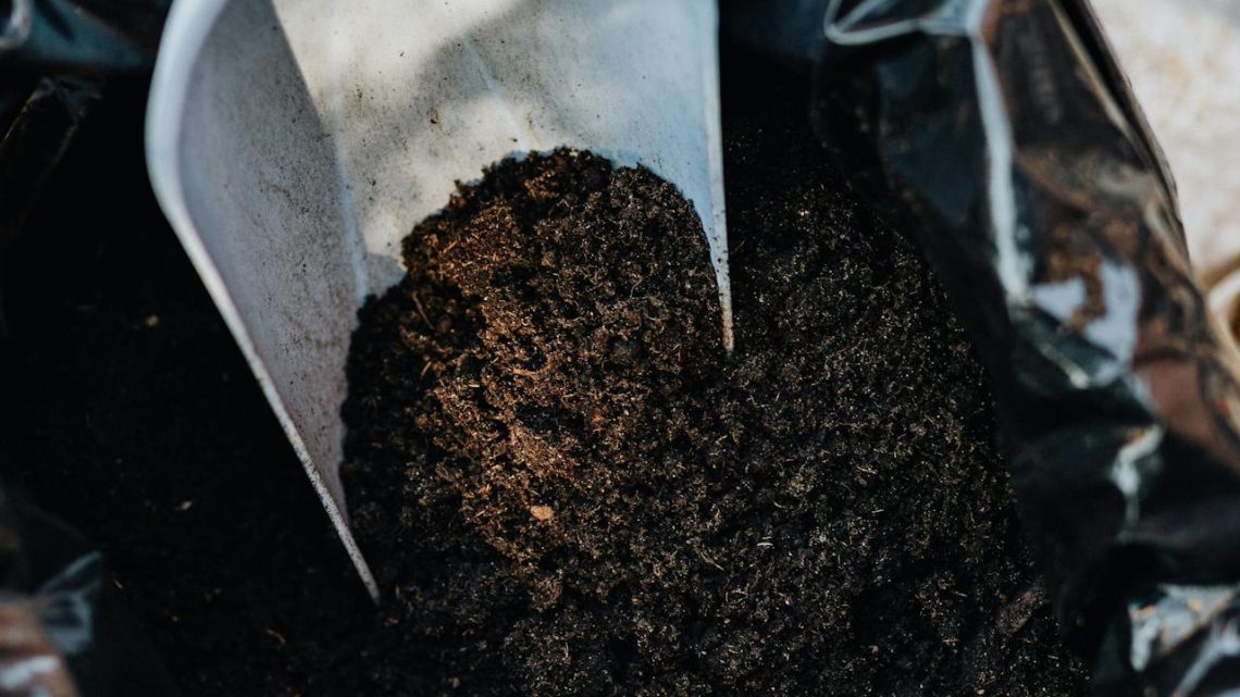 Worki foliowe na nawozy – wytrzymałe, bezpieczne i uniwersalne rozwiązanie