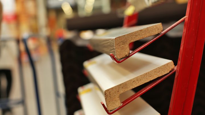 Parapety w Lublinie – jak wybrać rozwiązanie dopasowane do wnętrza?